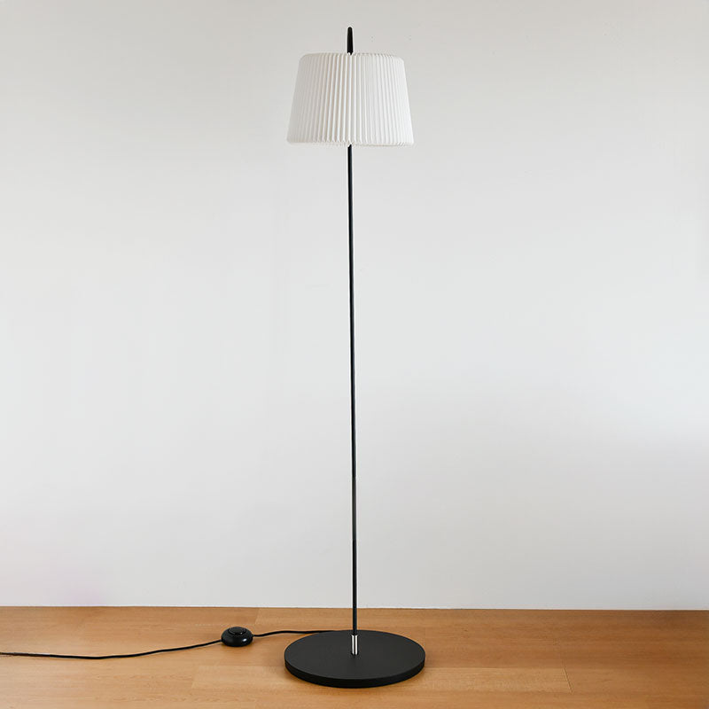 LE KLINT SNOWDROP - LK 320M フロアスタンド 【LE KLINT】スノードロップ