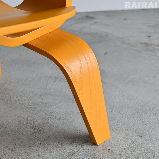 【展示品35％オフ】 ハーマンミラー イームズプライウッドラウンジチェア LCW ディープイエロー Herman Miller Eames Plywood Lounge Chair Deep Yellow