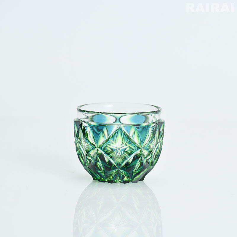 薩摩切子 二色猪口 大 cut206 二色被せ 島津興業 薩摩ガラス工芸 – RAIRAI