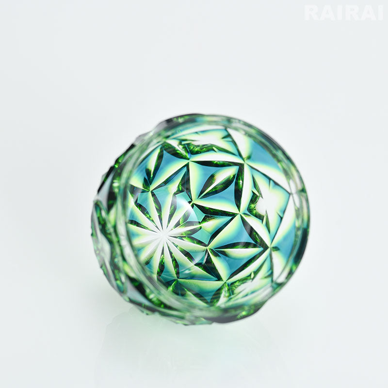 薩摩切子 二色猪口 大 cut206 二色被せ 島津興業 薩摩ガラス工芸 – RAIRAI