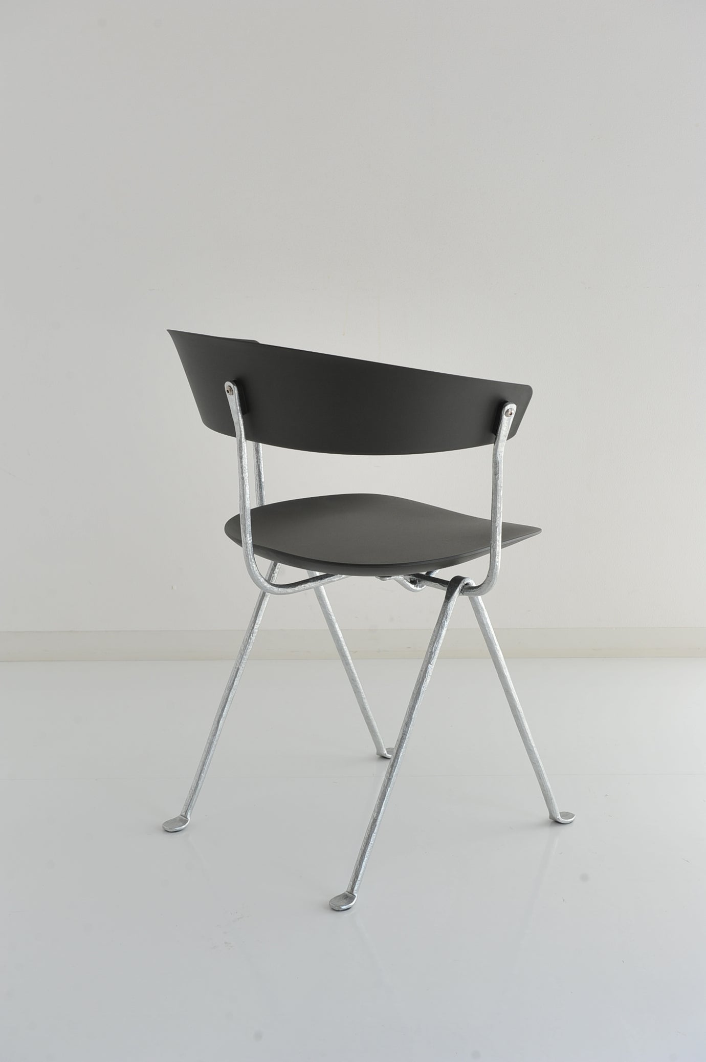 マジス オフィチーナ チェア MAGIS Officina Chair – RAIRAI